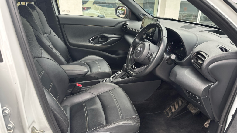 Toyota Yaris Cross 1.5 Hybrid Premiere Edition AWD 5dr CVT Hybrid Estate